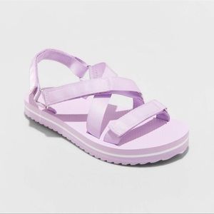 New women’s lavender sandals, size 9 new with tags